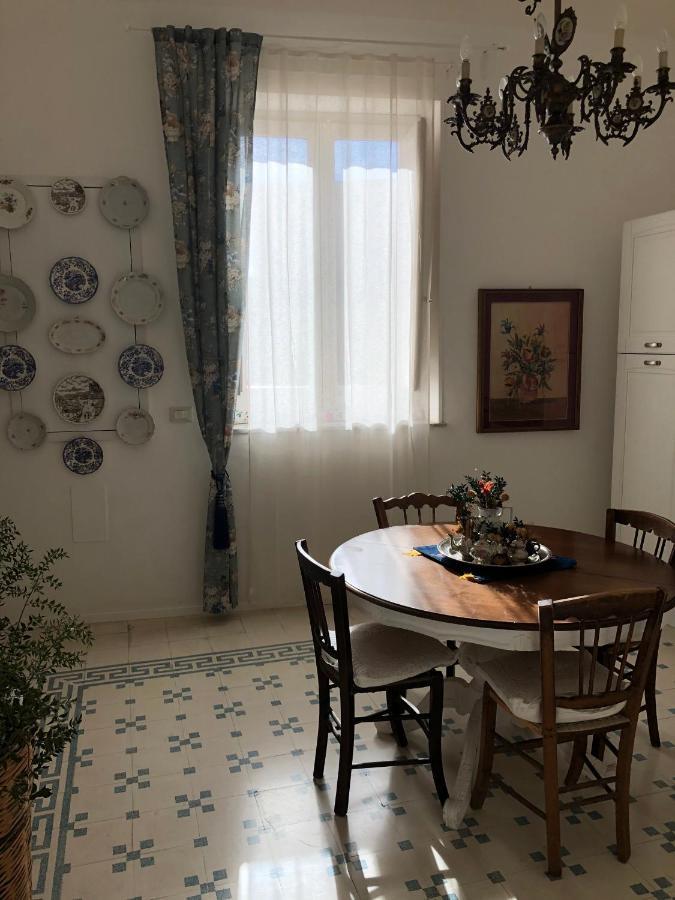 La Casa Sulla Piazza Lägenhet Enna Exteriör bild