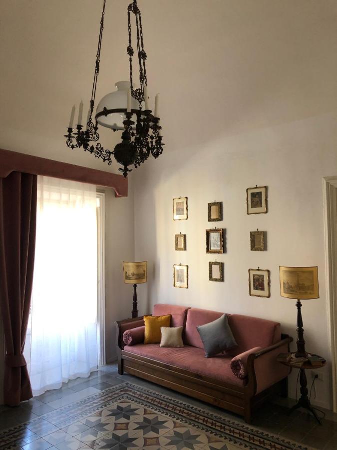 La Casa Sulla Piazza Lägenhet Enna Exteriör bild