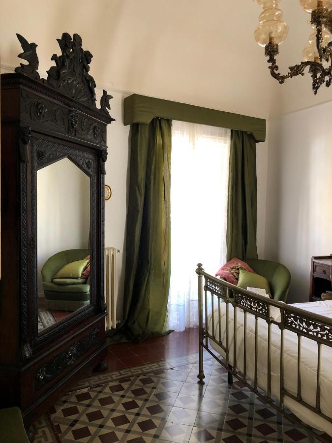 La Casa Sulla Piazza Lägenhet Enna Exteriör bild